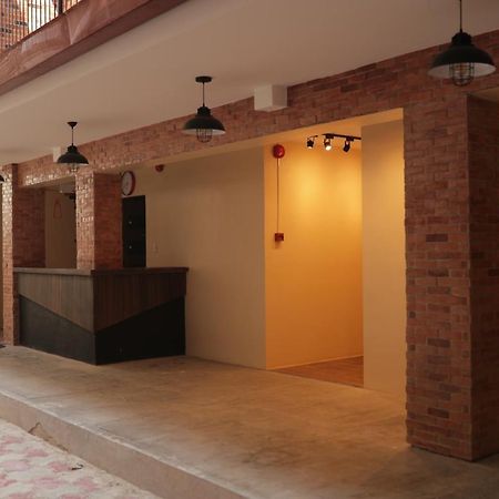 Cerca Hotel 발라박 외부 사진