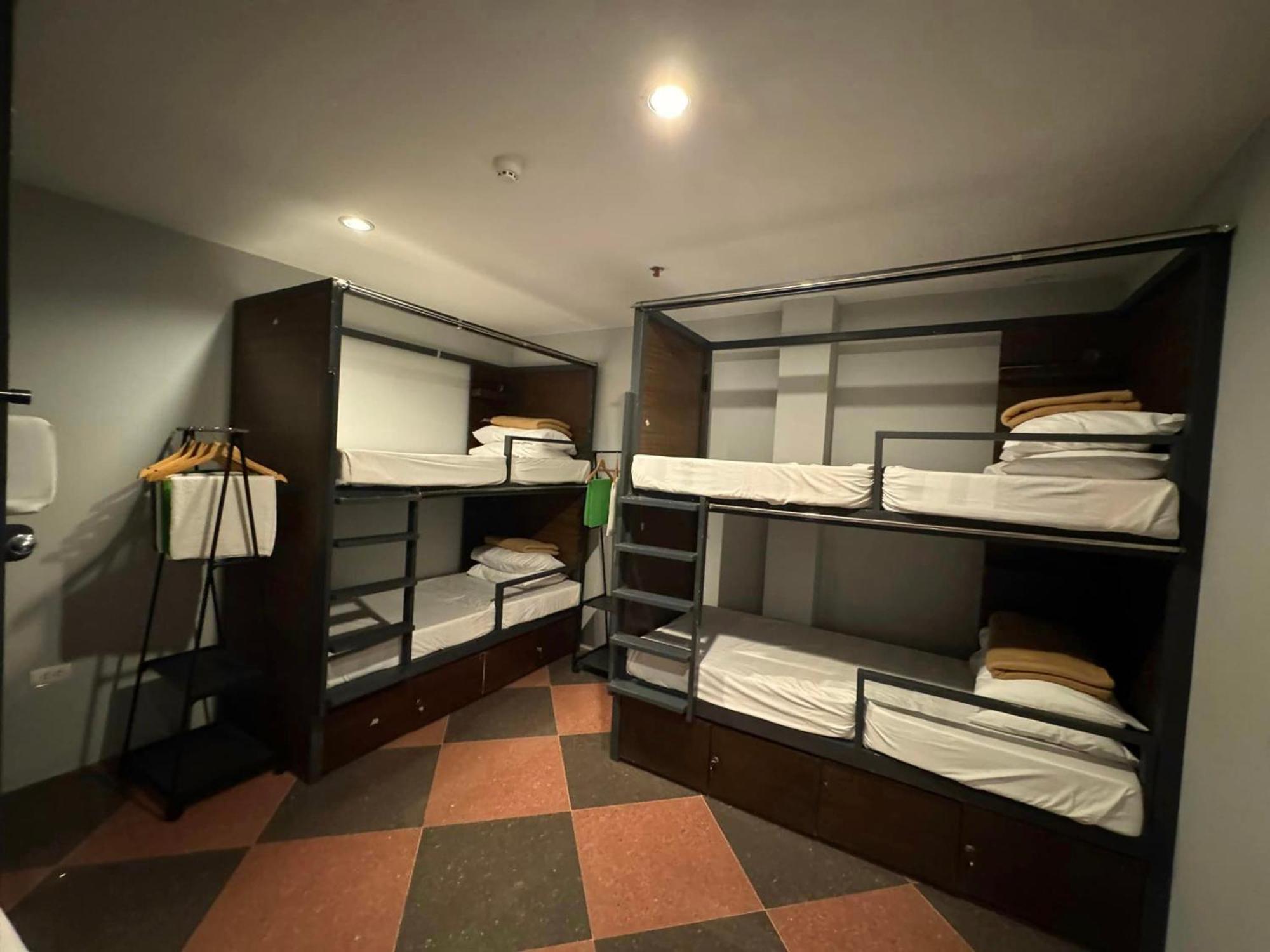 Cerca Hotel 발라박 외부 사진